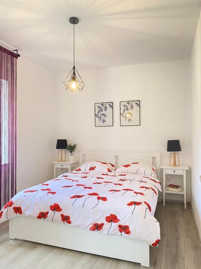 Holiday House Lucia Sukošan Dış mekan fotoğraf